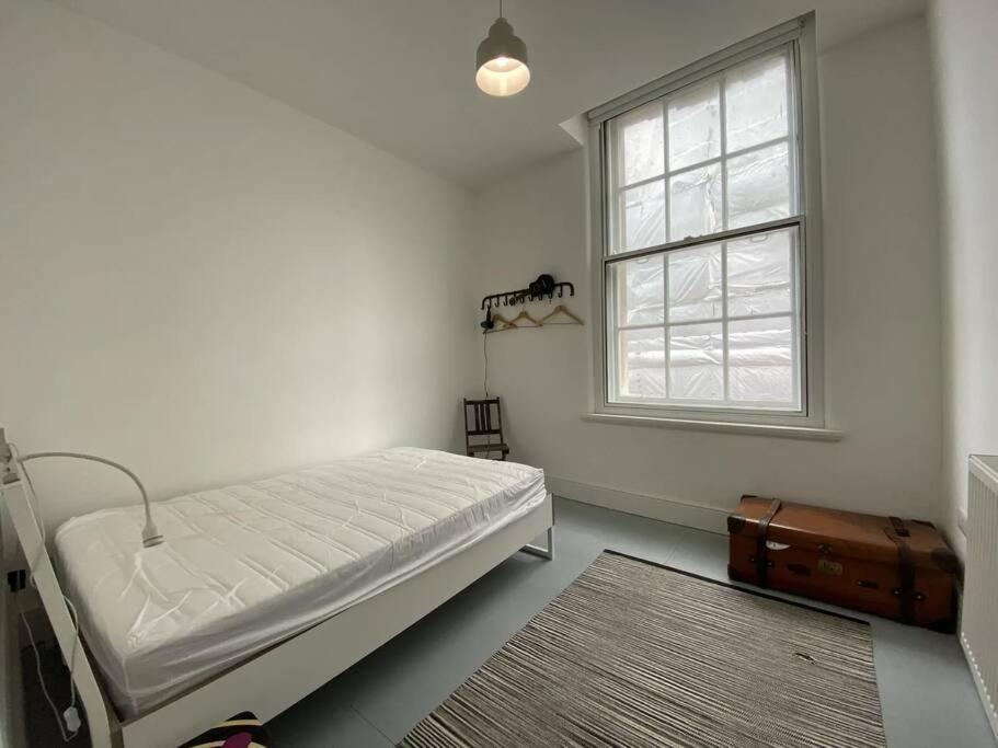 2-bed In Apartment *